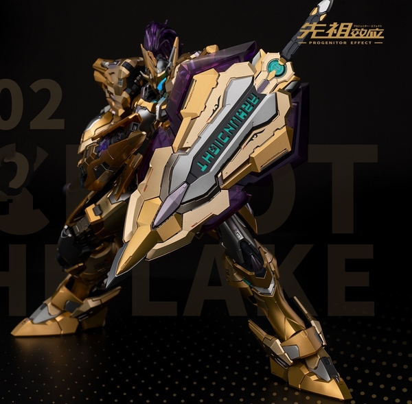 Mô Hình Ráp Sẵn MCT-E02 Lancelot bản màu Hoàng Kim Limited (kèm Gacha và Áo choàng) của Moshow Toys