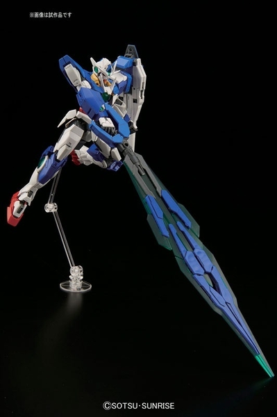 Mô Hình lắp ráp Gundam RG 1/144 Gundam 00 QanT / Qan[T] của Bandai Nhật