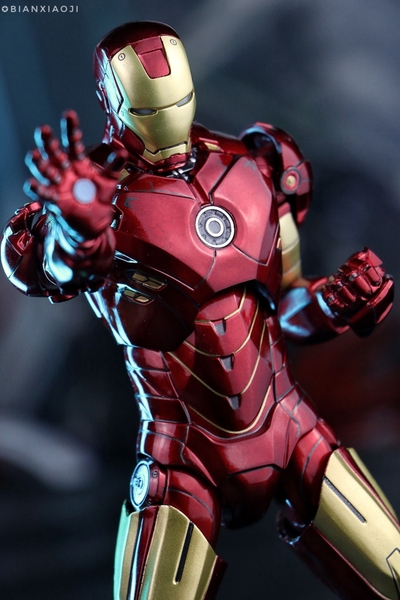 Mô Hình Ráp Sẵn Iron Man MK4 Mark IV Scale 1/10 của ZDTOYS