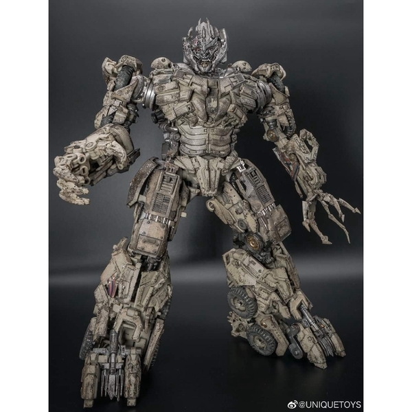 ( Hàng sẵn) Mô hình Robot biến hình UT R-05 Desperado Megatron Battle dame Version của Unique Toys