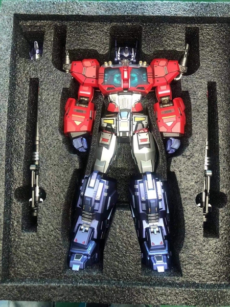 Mô hình Action Orion Predator MPL-04 (optimus) của banana force