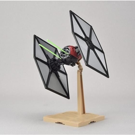 Mô Hình Lắp Ráp Star Wars 1/72 FIRST ORDER SPECIAL FORCES TIE FIGHTER của Bandai Nhật Bản