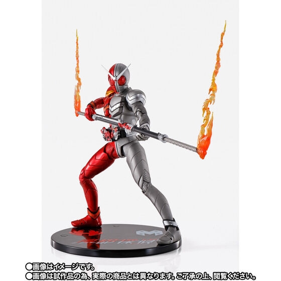 Mô hình S.H.Figuarts Kamen Rider W Heat Metal (Kỷ niệm Anime Thám tử Fuuto) kèm đĩa bluray chính hãng Bandai