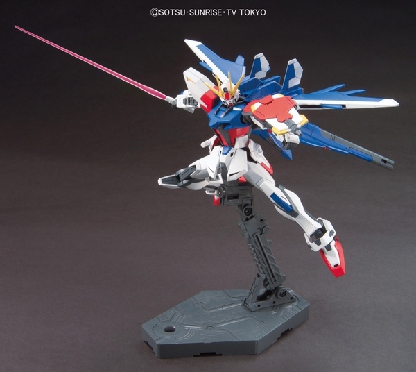Mô Hình Lắp Ráp Gundam HGBF 1/144 BUILD STRIKE GUNDAM FLIGHT FULL PACKAGE của Bandai nhật