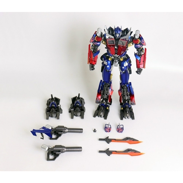 Mô hình Transformers Optimus Prime MC-003 KO 3A THREEZERO DLX ROTF