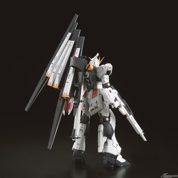 Mô Hình Lắp Ráp GunPla Gundam RG RX-93 Nu Chính Hãng Bandai