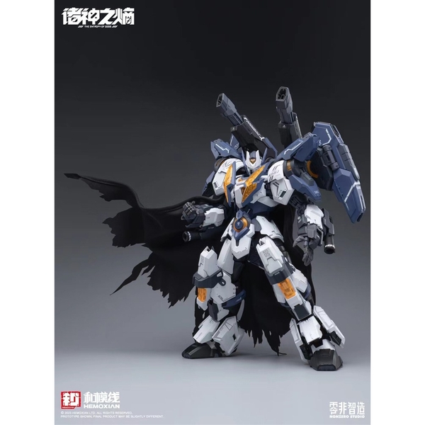 MÔ HÌNH LẮP RÁP ( model kits ) Raytheon NZS-05-3 - THOR của EMOXIAN ( Tặng Kèm Áo Choàng )