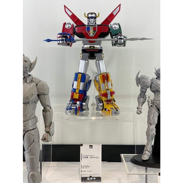 Mô hình Ráp Sẵn GATTAI Voltron- Defender of the Universe của threezero