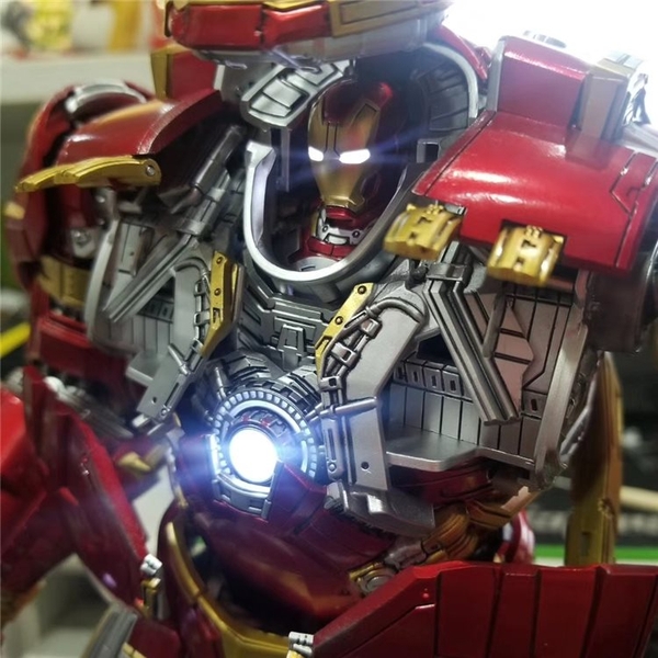 Mô hình Ráp Sẵn Hulkbuster MK44 tỷ lệ 1/12 chính hãng Comicave