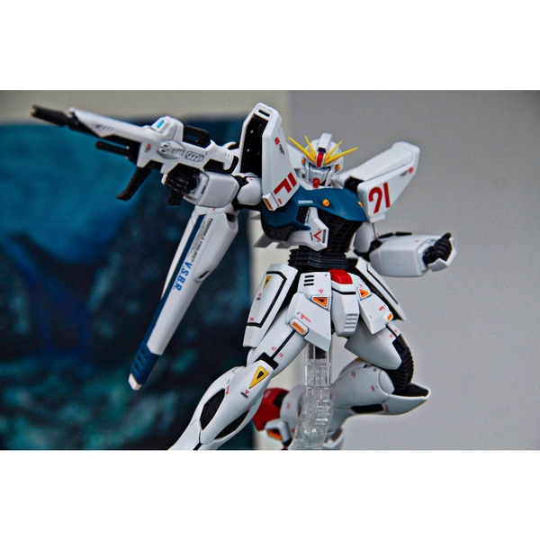 Mô Hình Lắp Ráp  Gundam Bandai MG Gundam F91 Ver 2.0 1/100 Gundam F91