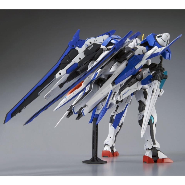 Mô hình lắp ráp Gunpla GUNDAM MG 1/100 00 RAISER Chính Hãng Bandai Nhật Bản
