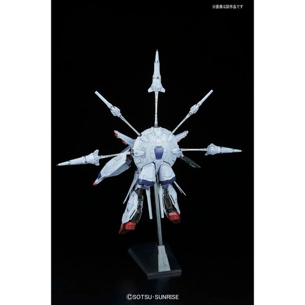 Mô Hình Lắp Ráp Gundam MG Providence (tặng kèm base) Chính Hãng bandai
