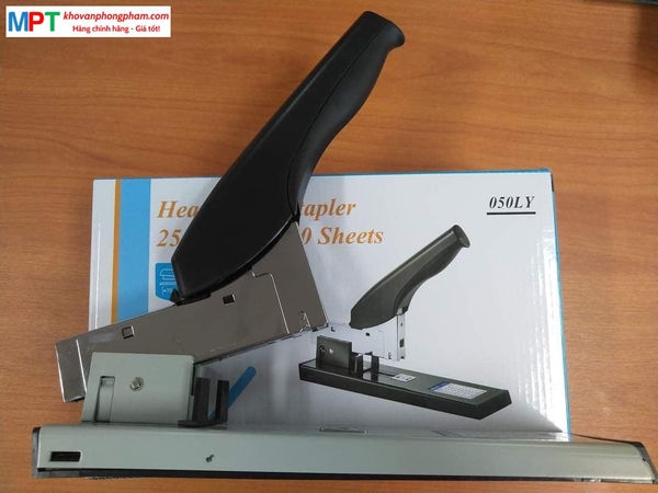 [CHÍNH HÃNG - DO CTY VIỄN ĐÔNG NHẬP KHẨU] Dập ghim đại Kw-Trio 050LY (Dập từ 250 - 450 tờ)