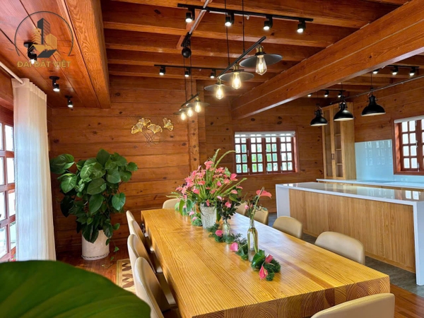 Bán Căn Villa Gỗ Sang Trọng Trần Đại Nghĩa, P8, Đà Lạt