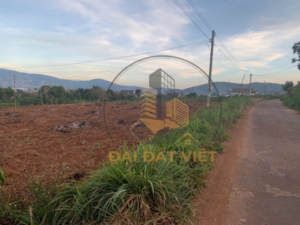 Ban Đất Ở Thị Trấn Nam Ban, Huyện Lâm Hà