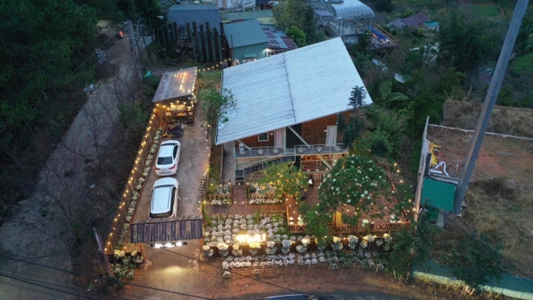 Bán Nhà Sân Vườn View Đẹp Hoàng Hoa Thám, P10, Đà Lạt