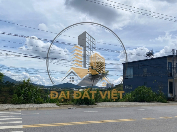 Đất ở đẹp có view đường Đan Kia, phường 7, Đà Lạt