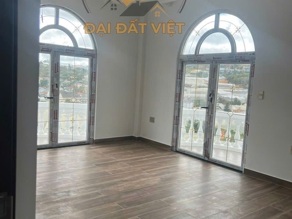 Bán biệt thự đẹp Nguyễn Đình Quân, Phường 5, Đà Lạt
