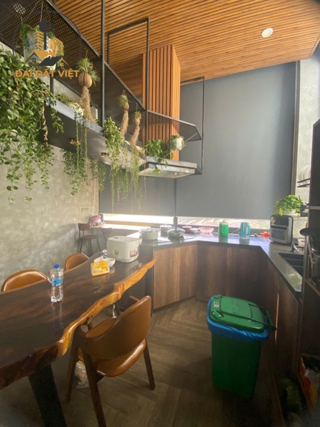 Bán Căn Villa Thiết Kế Sang Trọng Đường Hoàng Văn Thụ, P5, Đà Lạt