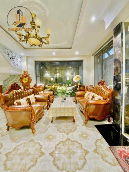 Bán Biệt Thự Thông Thoáng Đường Ngô Tất Tố, P8, Đà Lạt