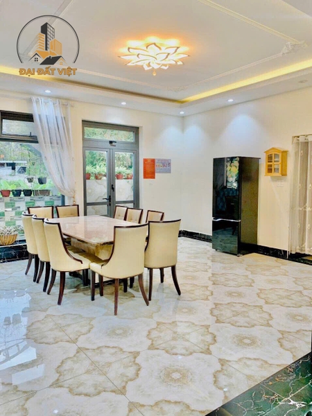 Bán Biệt Thự Thông Thoáng Đường Ngô Tất Tố, P8, Đà Lạt