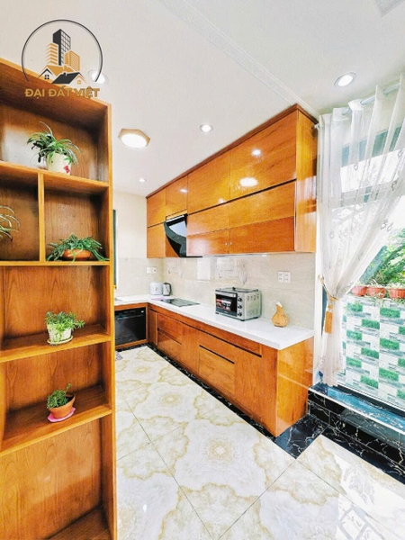 Bán Biệt Thự Thông Thoáng Đường Ngô Tất Tố, P8, Đà Lạt