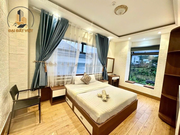 Bán Biệt Thự Thông Thoáng Đường Ngô Tất Tố, P8, Đà Lạt