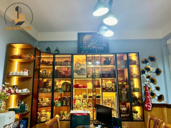 Bán Nhà Sang Trọng View Trực Diện Đường 3/4, P3, Đà Lạt