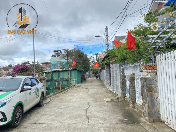 Bán Nhà Sang Trọng View Trực Diện Đường 3/4, P3, Đà Lạt