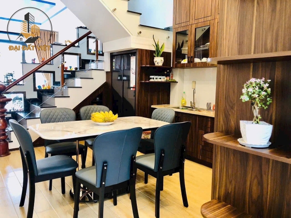 Bán Căn Nhà Mặt Phố Đường Cổ Loa, Phường 2, Đà Lạt