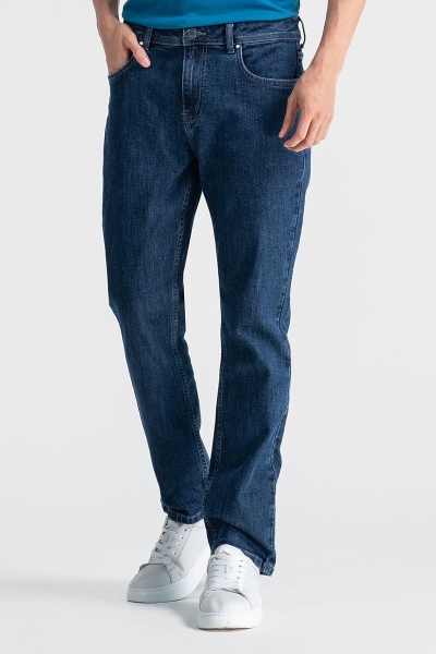 Quần Jeans Nam Regular Form Vừa