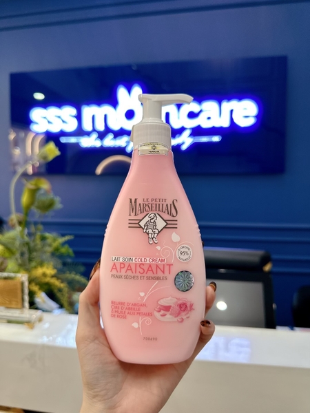 Sữa Dưỡng Thể Lạnh 48h Le Petit Marseillais Bơ Argan, Sáp Ong, Hoa Hồng 250ml