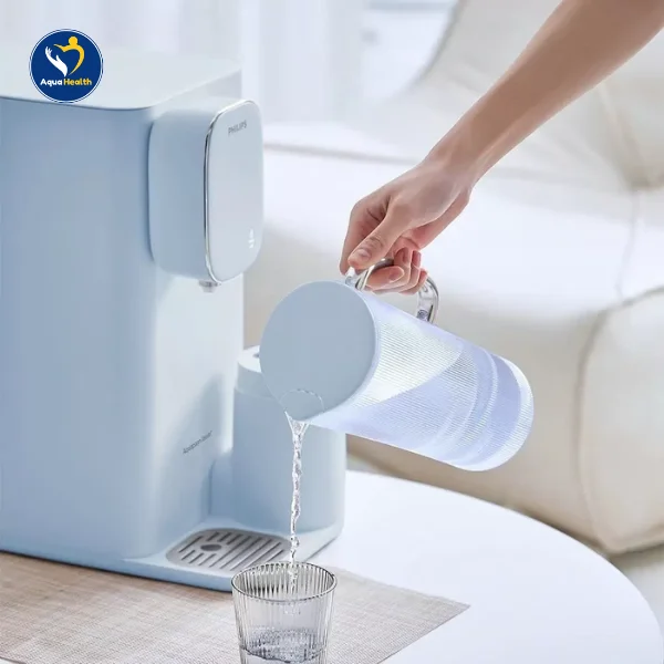 Máy lọc nước RO Philips với bình nước tháo rời linh hoạt