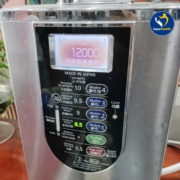 Màn hình LCD Panasonic TK-AS66 bị trầy, không hiện rõ nét