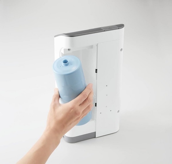 Thay thế lõi lọc máy Panasonic dễ dàng