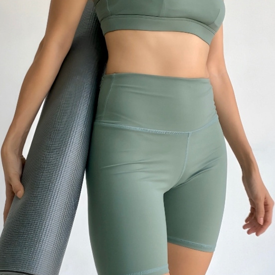 aeyo | Quần đùi tập yoga gym pilates tennis nữ Aura cạp cao, ôm sát, che bụng, tôn dáng