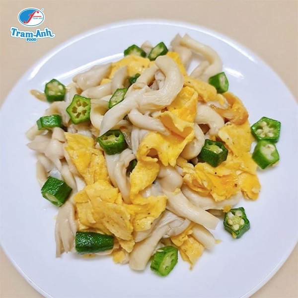 Nấm bào ngư trắng Trâm Anh Food xào trứng