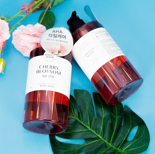 Happy Bath Original Cherry Blossom Body Wash No.254
