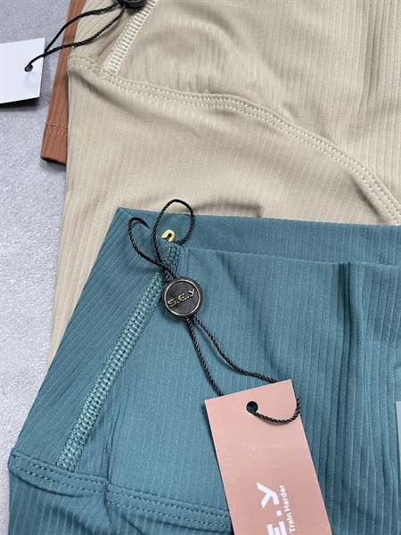 Sey Creora Short