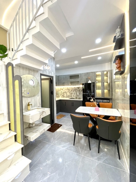 *CHÍNH CHỦ BÁN NHÀ 122/41 DƯƠNG QUẢNG HÀM GÒ VẤP DT 27M2 CHỈ 3.44 TỶ