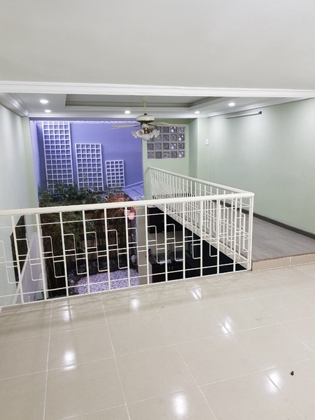 *CHÍNH CHỦ BÁN NHÀ MẶT TIỀN  975 QUANG TRUNG GÒ VẤP 4 TẦNG DT 127M2 CHỈ 11.15 TỶ