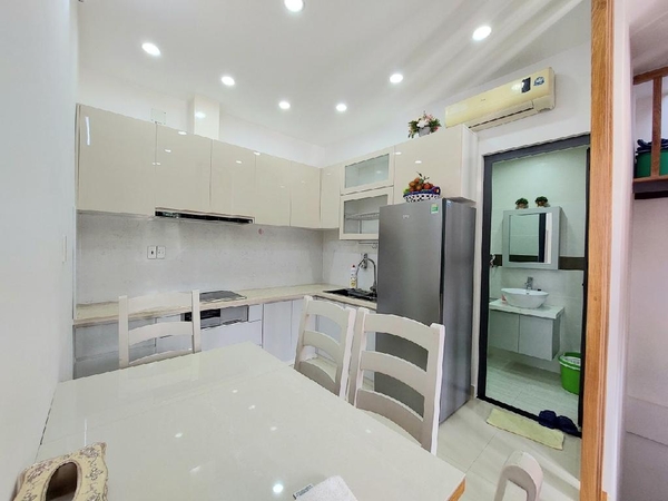 *CHÍNH CHỦ BÁN NHÀ MẶT TIỀN 204 NGUYỄN ĐÌNH CHÍNH PHÚ NHUẬN DT 40M2 CHỈ 7.5 TỶ