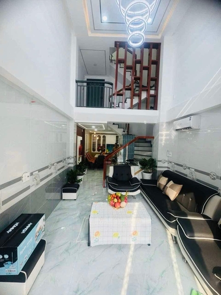 *CHÍNH CHỦ BÁN NHÀ MẶT TIỀN 75A DIÊN HỒNG BÌNH THẠNH 5 TẦNG DT 40M2 CHỈ 10.4 TỶ