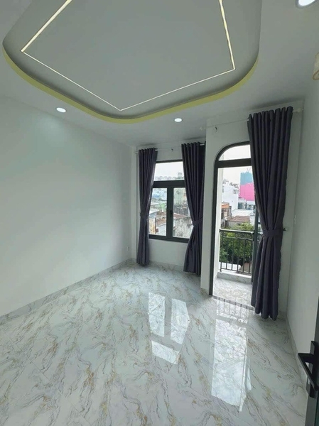 *CHÍNH CHỦ BÁN NHÀ MẶT TIỀN 75A DIÊN HỒNG BÌNH THẠNH 5 TẦNG DT 40M2 CHỈ 10.4 TỶ