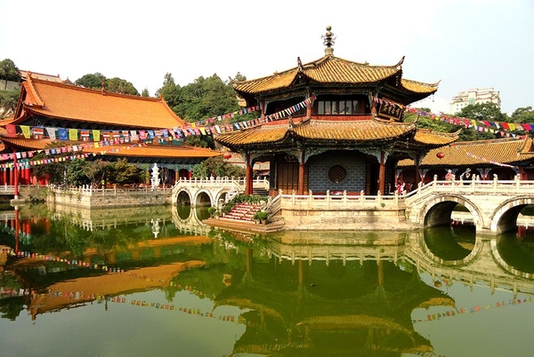 昆明 - 大理 - 麗江 - 香格里拉 - 雪山（六天五夜） CÔN MINH - ĐẠI LÝ - LỆ GIANG - NÚI TUYẾT ( 6 ngày 5 đêm )