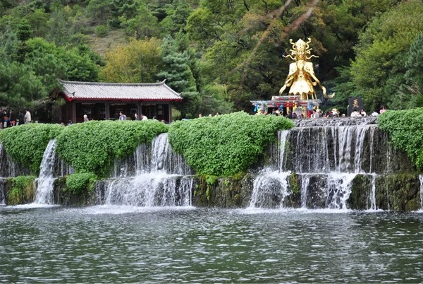 昆明 - 大理 - 麗江 - 香格里拉 - 雪山（六天五夜） CÔN MINH - ĐẠI LÝ - LỆ GIANG - NÚI TUYẾT ( 6 ngày 5 đêm )