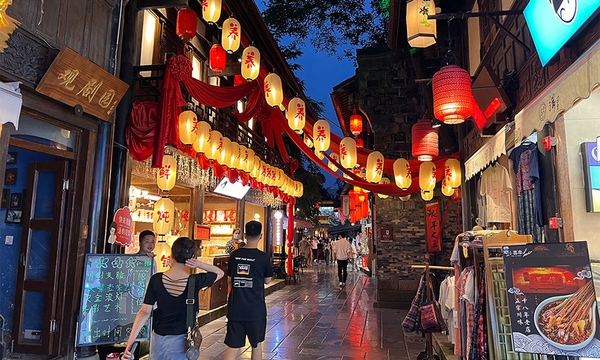 重慶 : 九寨溝 - 樂山大佛  - 峨眉山 （七天七夜）Trùng Khánh - Trại Cửu Câu - Lạc Sơn Đại Phật - Nga Mi Sơn ( 7 ngày 7 đêm)