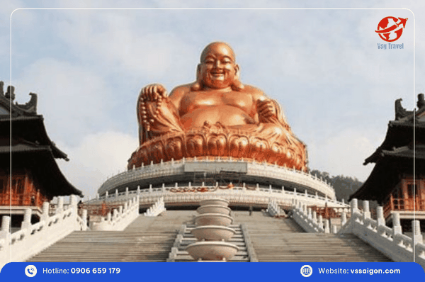 tour-chiet-giang-giang-tay