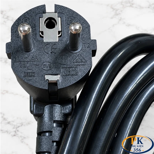 Đầu phích cắm CEE7/7 của cáp nguồn C19