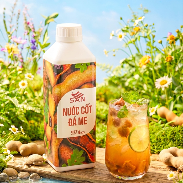 Nước Cốt Đá Me SAN Chai 1Kg – Nguyên Liệu Pha Trà Me, Trà Trái Cây, Soda, Đá Xay